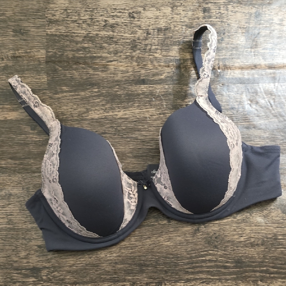 SOMA Gray Bra with Light Pink Lace Trim - Embraceable Full Coverage Sz 38C‎